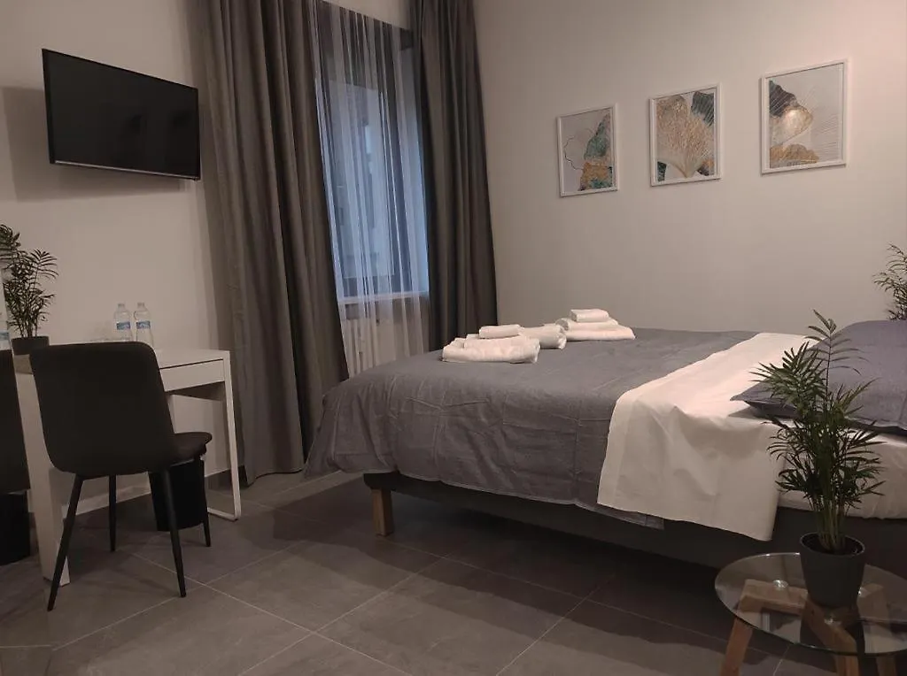 Residenza Via Verdi Parma 0*,  Italy